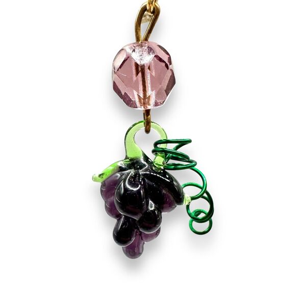 Vintage Purple Grape Cluster Glass Dangle Earrings Green Leaf Grapes Crystal - Picture 4 of 4